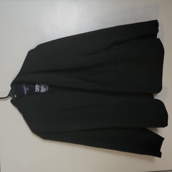 Blazer - Picture 1 of 2